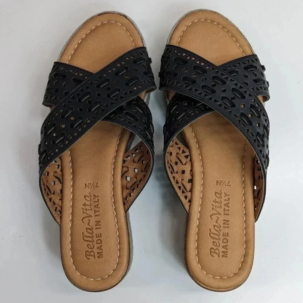 New Bella Vita Exa-Italy Wedge Sandal, Black Leather Size 7.5